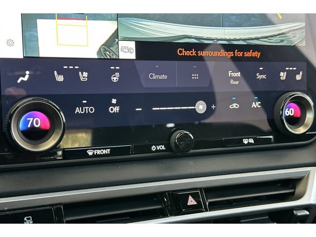 2025 Lexus RX 350 - Photo 26