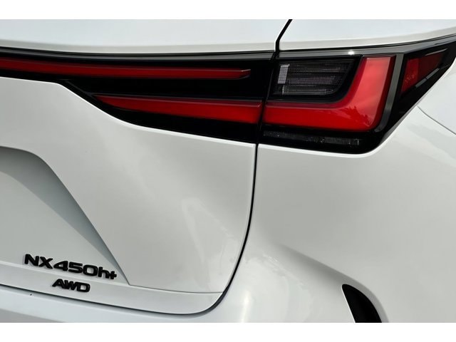 2026 Lexus NX 450h+ F-Sport - Photo 12