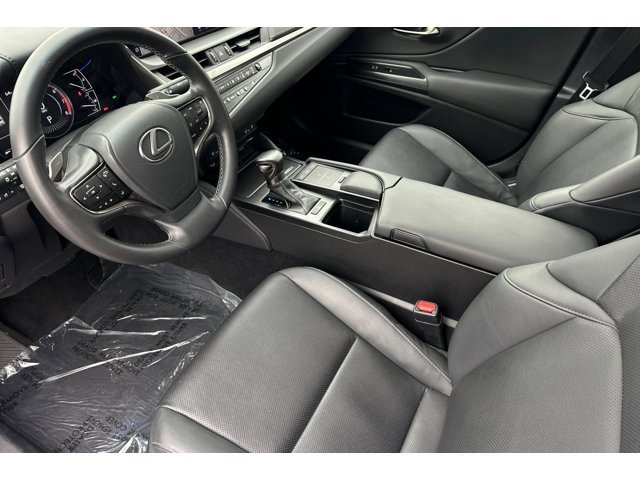 2021 Lexus ES 350 photo 4