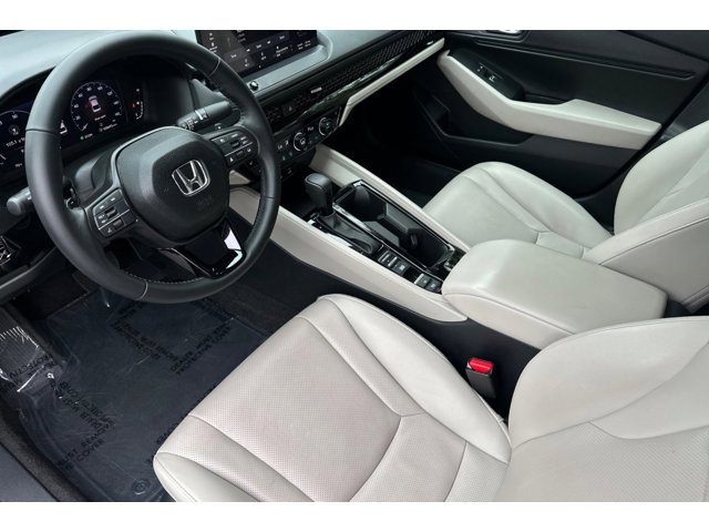 2024 Honda Accord Hybrid EX-L photo 4