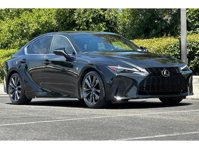 2023 LEXUS IS 350 F SPORT photo 5