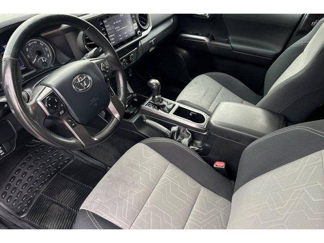 2020 Toyota Tacoma TRD Sport V6 photo 4
