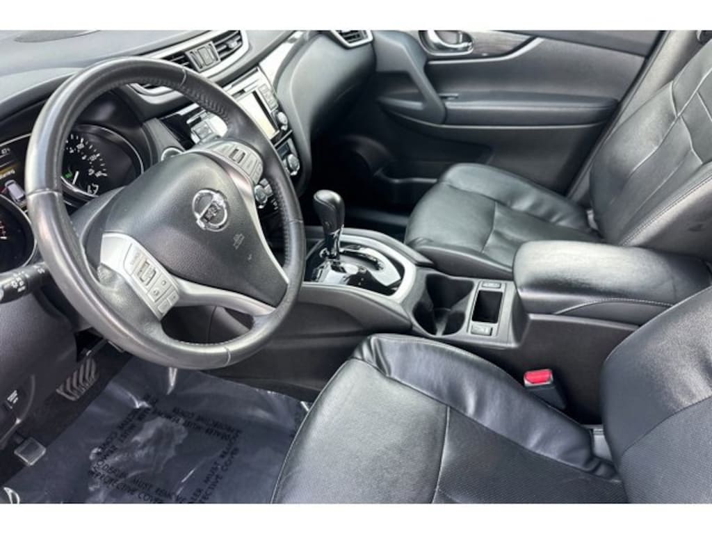 Used 2016 Nissan Rogue SL SUV