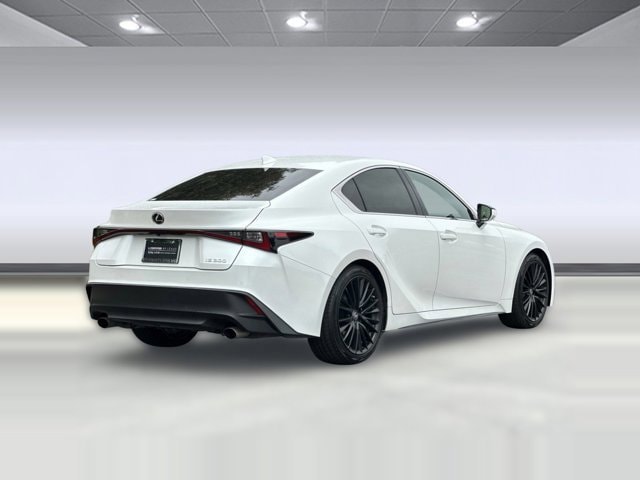 2022 LEXUS IS 300 photo 3