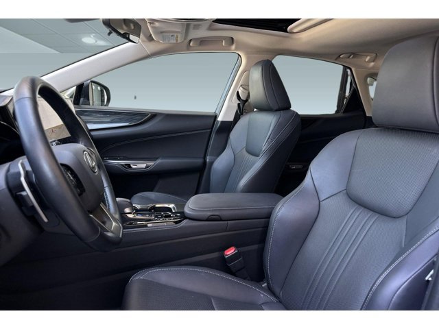2025 Lexus NX Hybrid 350h - Photo 23