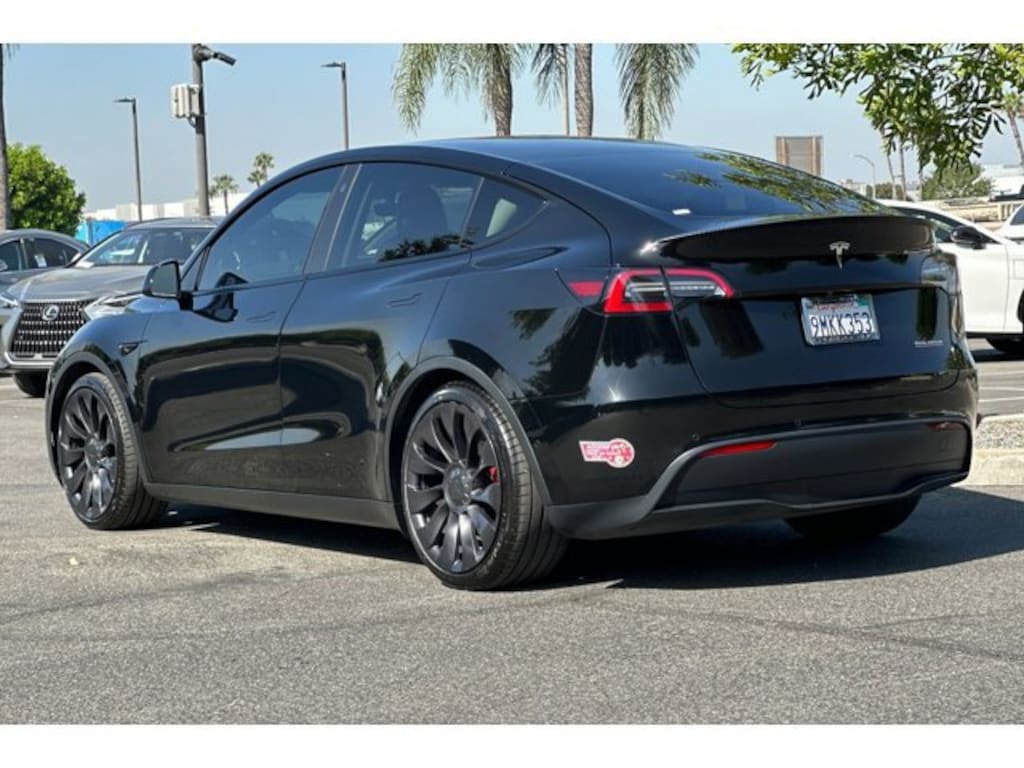 Used 2021 Tesla Model Y Performance SUV