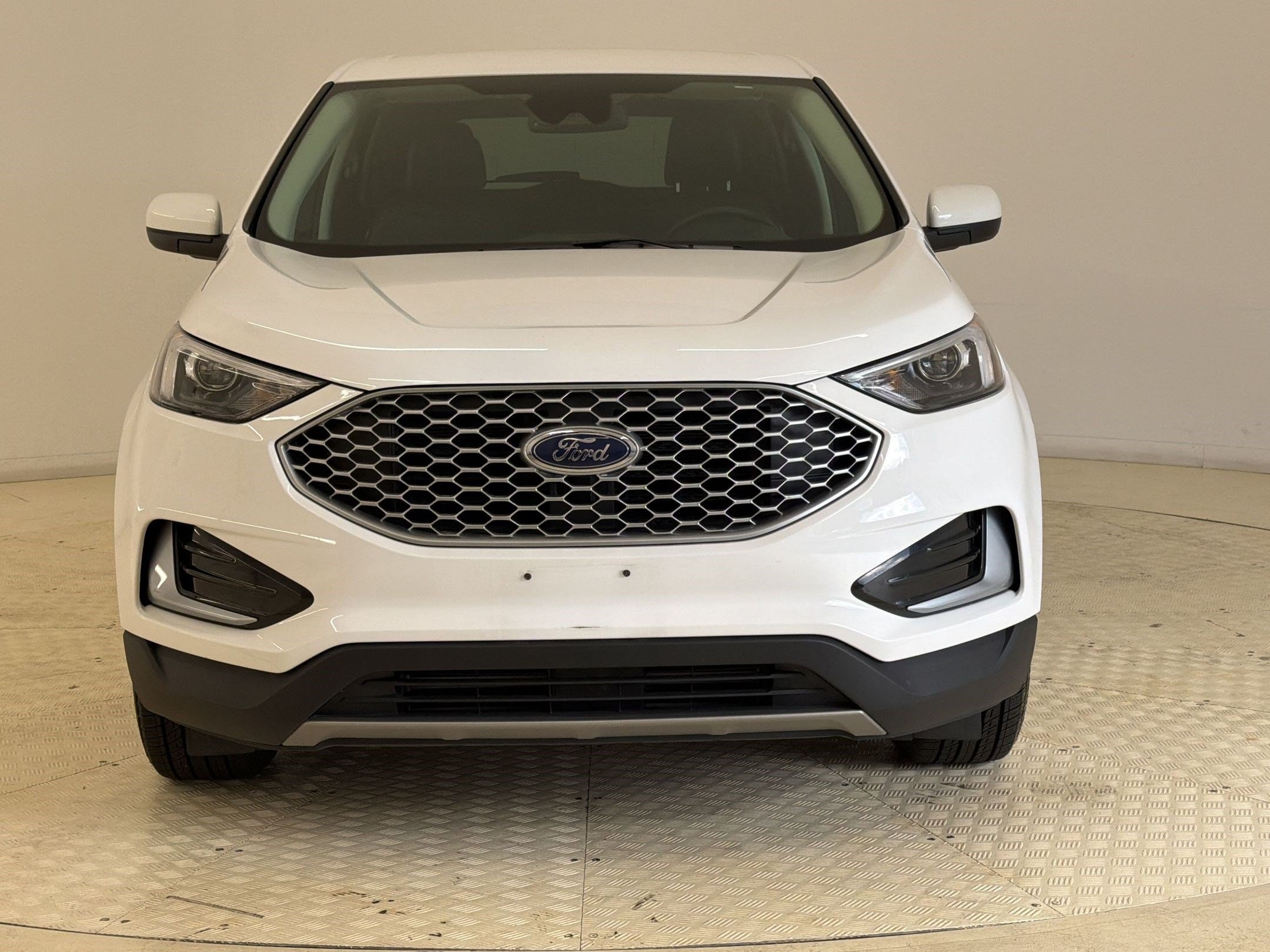 Edge SEL SUV