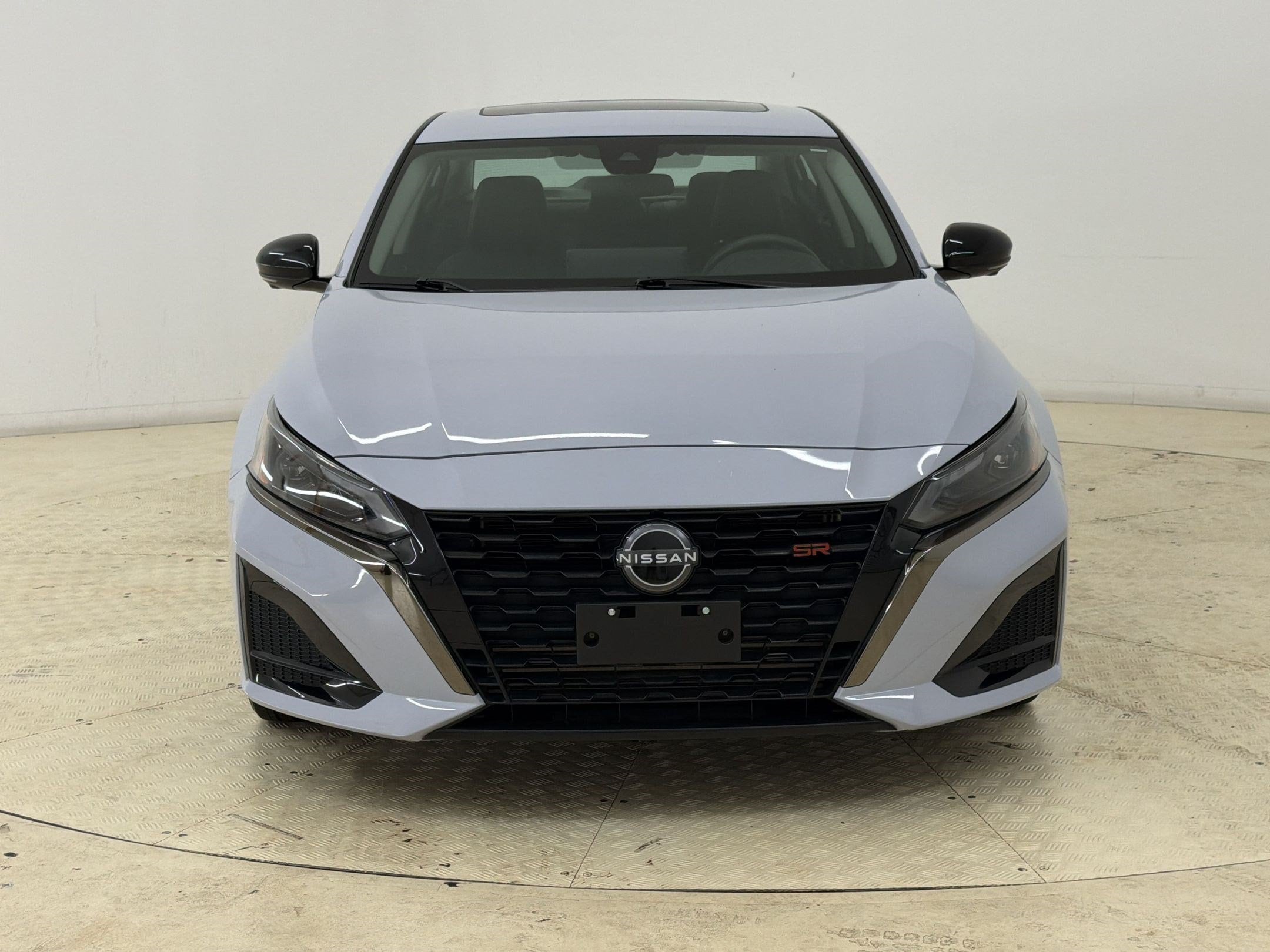 Altima 2.0 SR Sedan