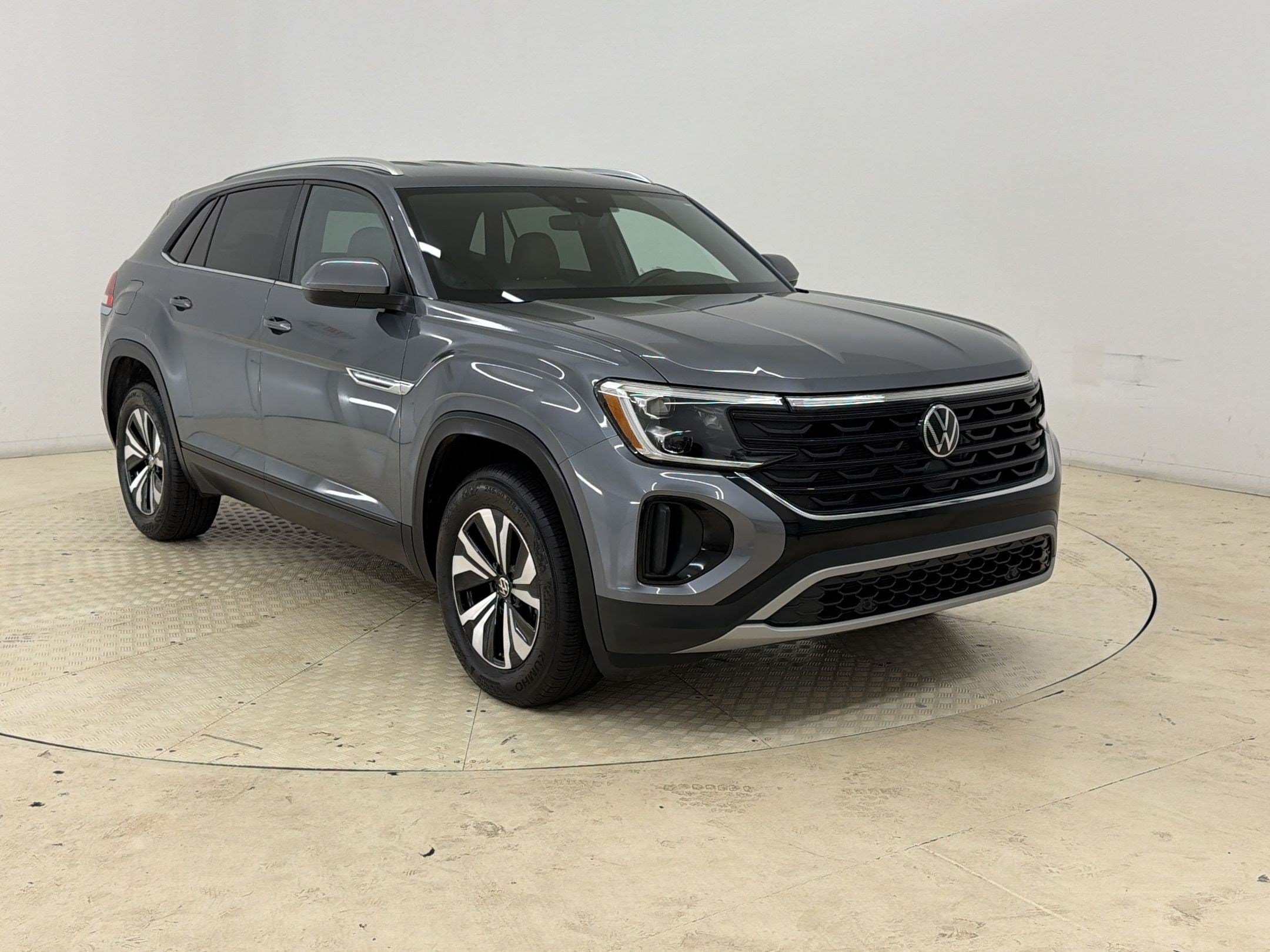 Atlas Cross Sport 2.0T SE SUV