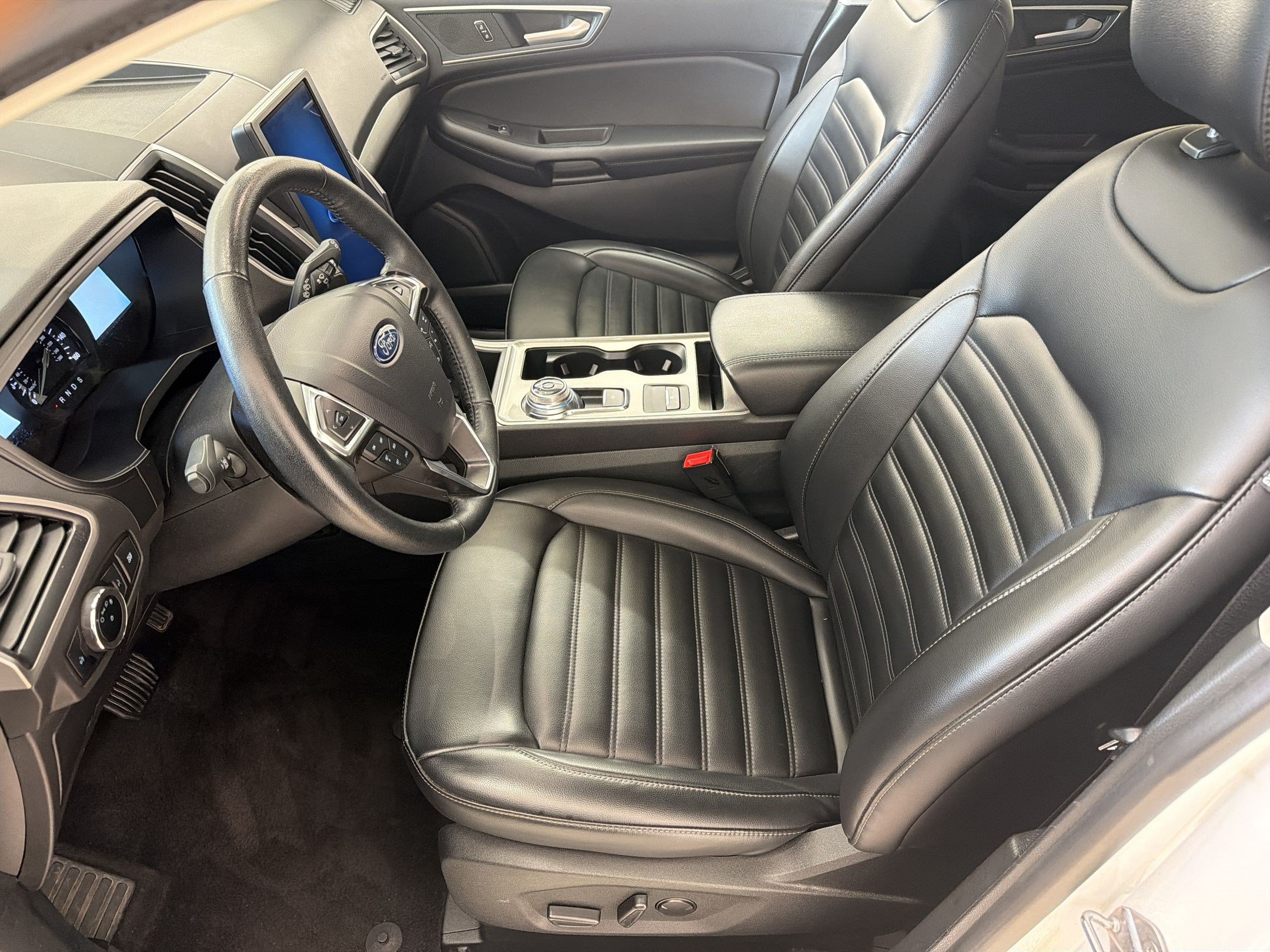 Edge SEL SUV