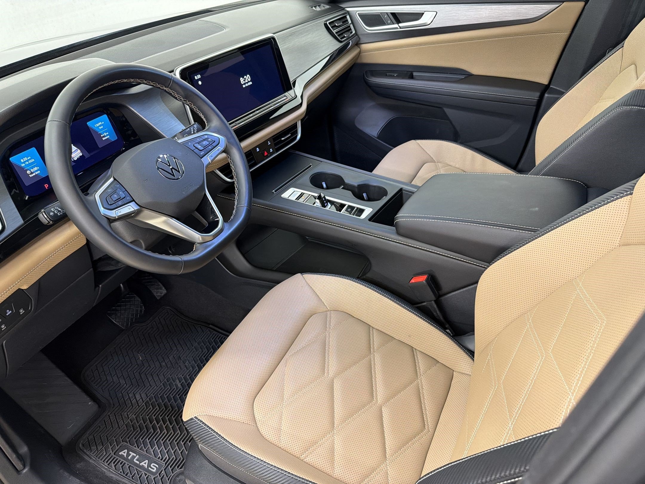 Atlas Cross Sport 2.0T SE SUV