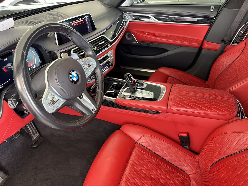 Used 2022 BMW 750i xDrive Sedan