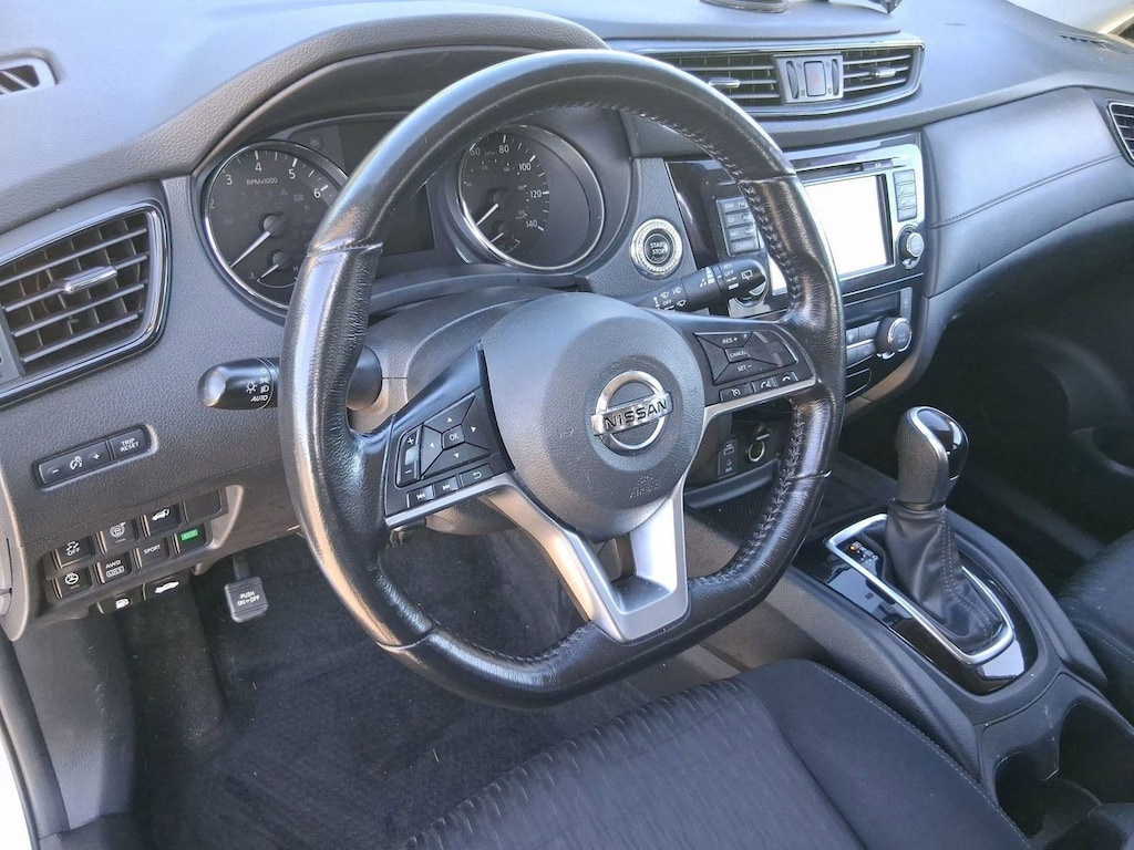 Used 2017 Nissan Rogue SV 2017.5 AWD SV