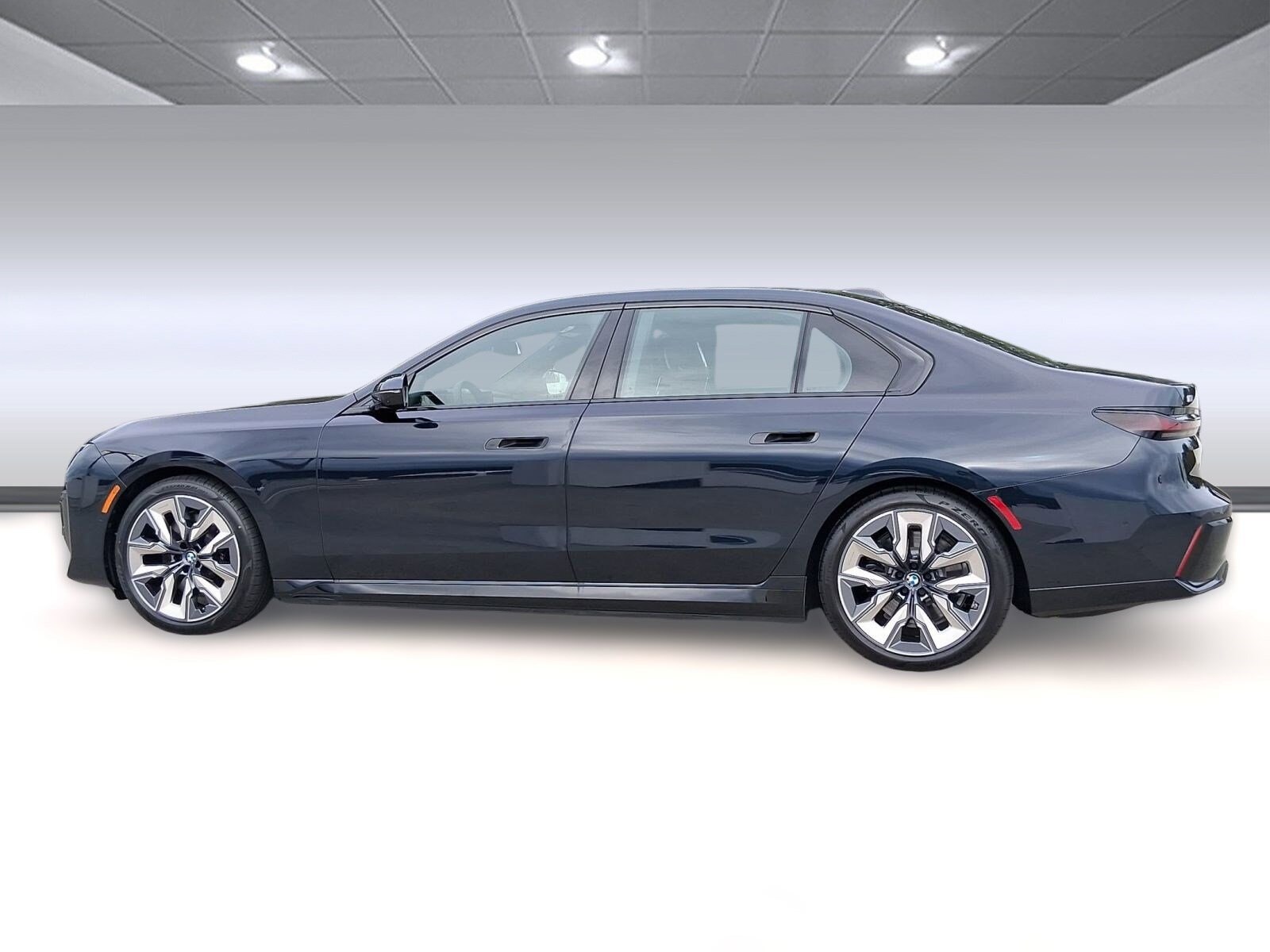 2025 Bmw i7 xDrive60 photo 2