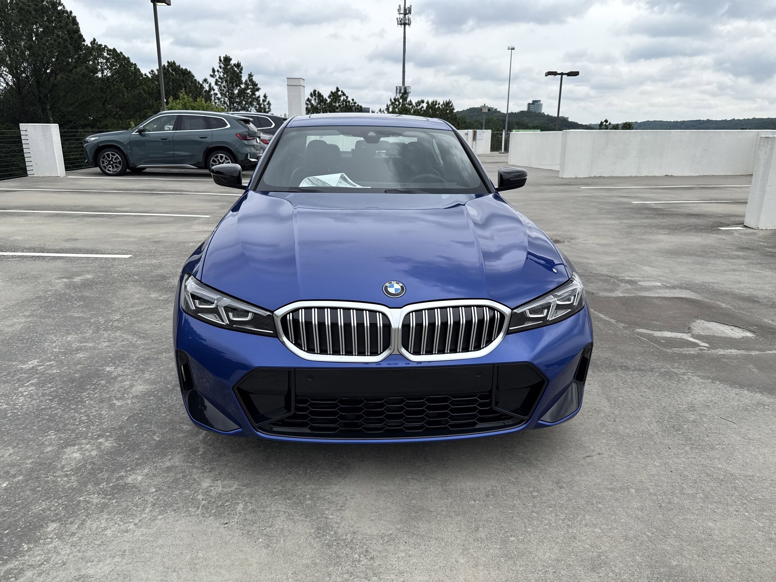 2025 Bmw 330i xDrive Sedan photo 2