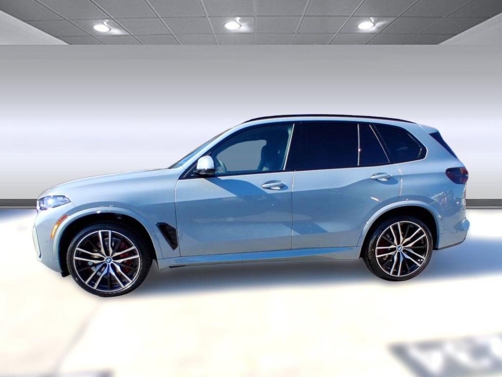 New 2026 BMW X5 sDrive40i SUV