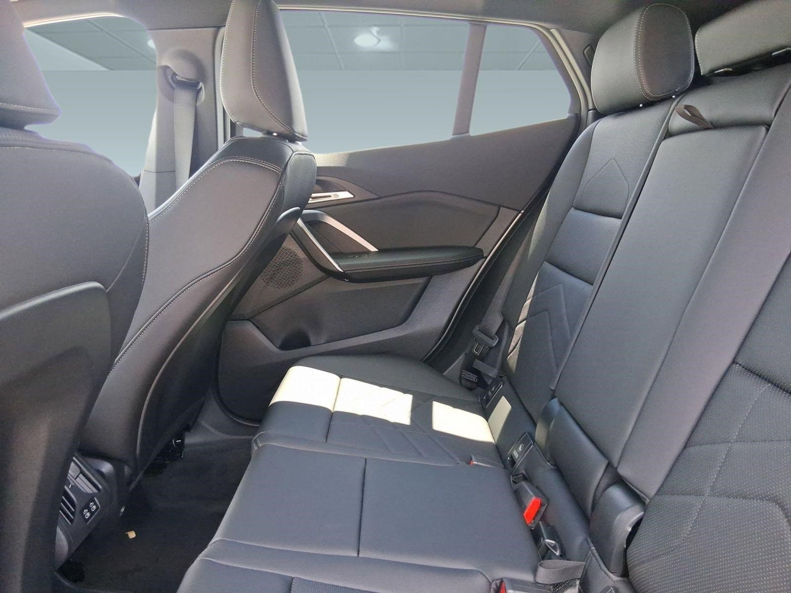 2026 BMW X2 28i - Photo 27