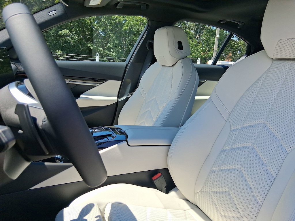 Used 2026 BMW 530i Sedan