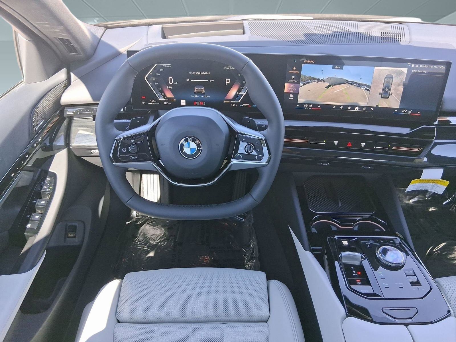 2026 BMW 5 Series 530i - Photo 27