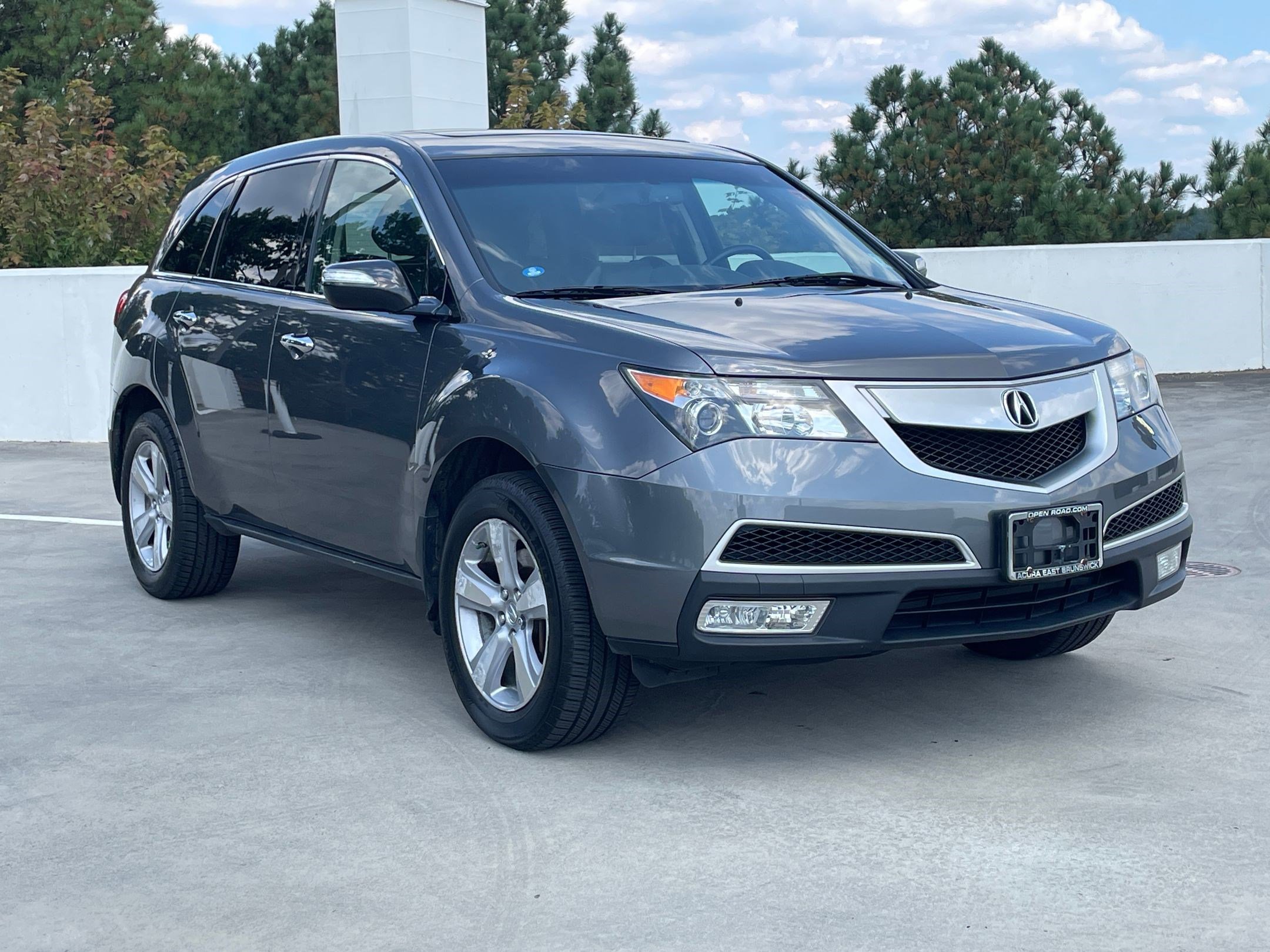 2011 Acura MDX Technology Entertainment photo 2