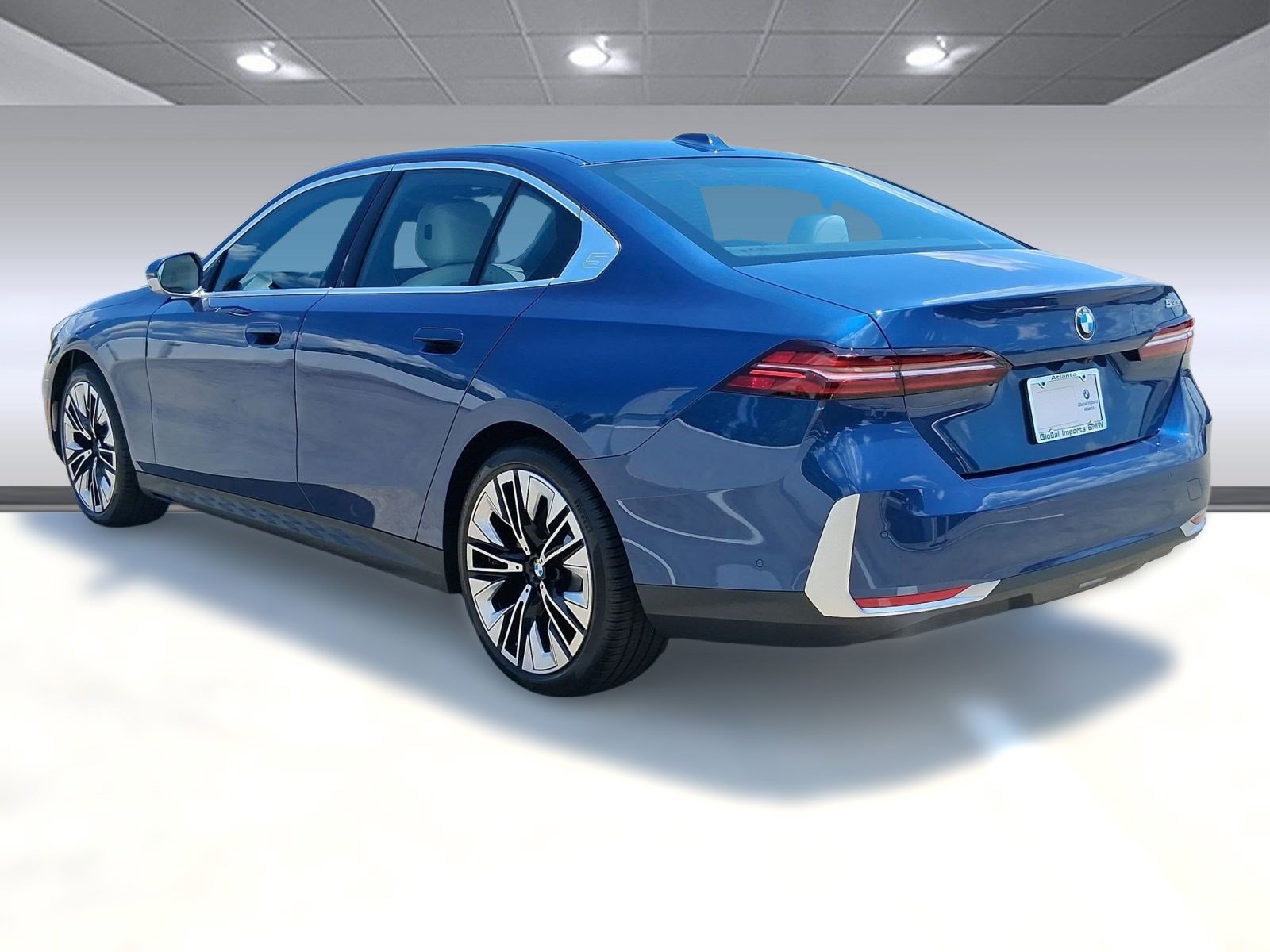 2026 Bmw 530i photo 3