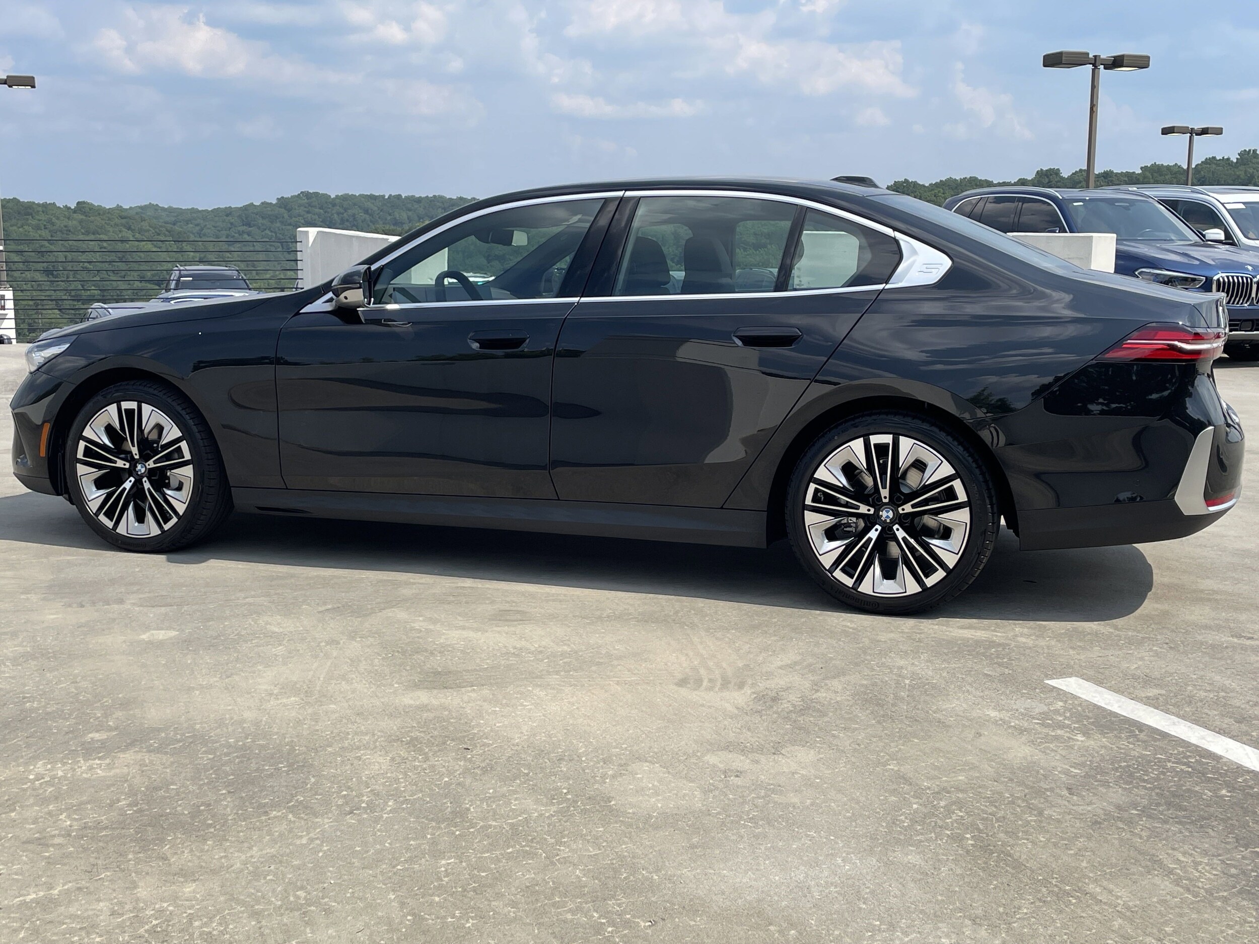 2026 Bmw 530i Sedan photo 4