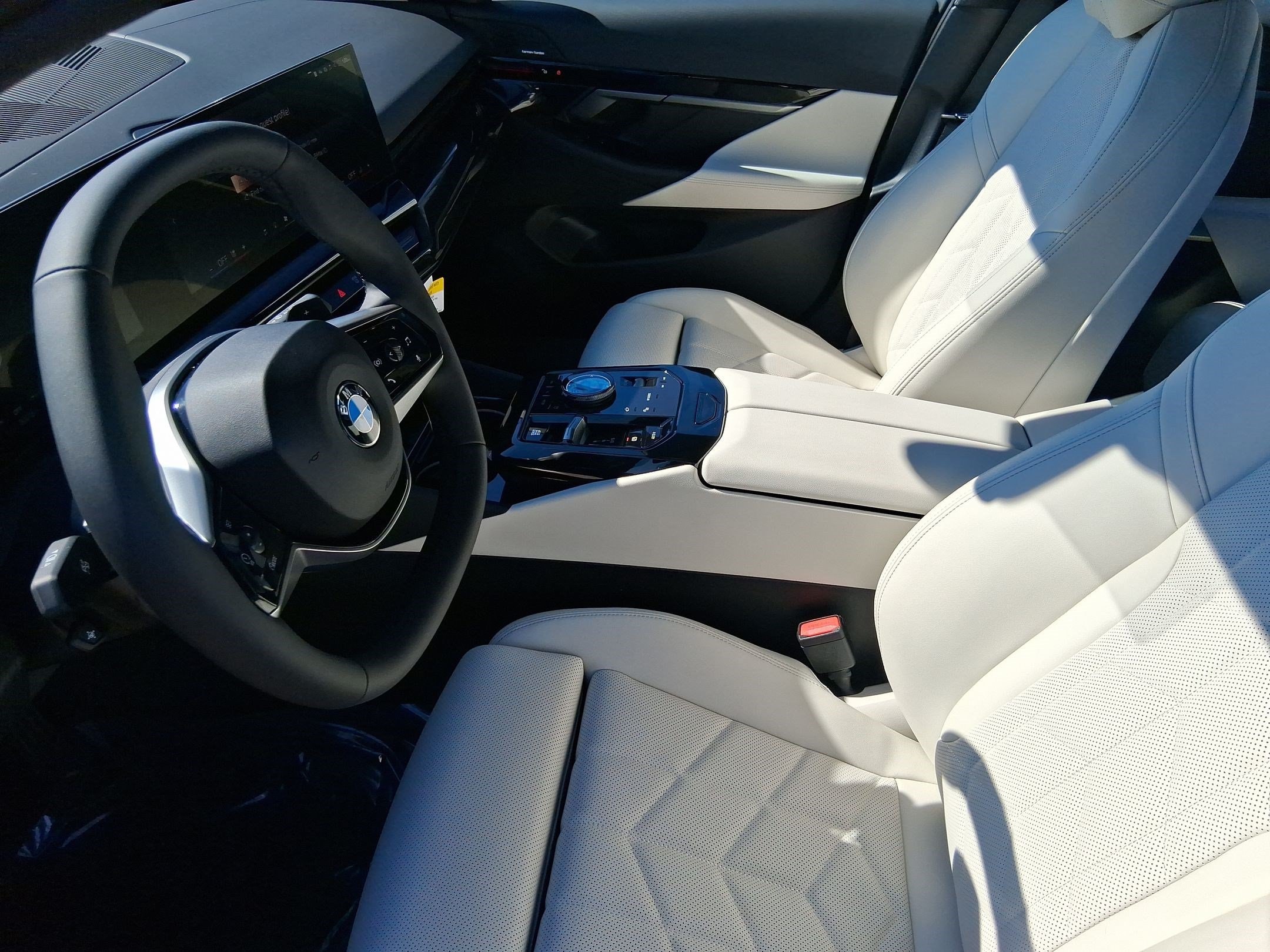 2026 BMW 5 Series 530i - Photo 20