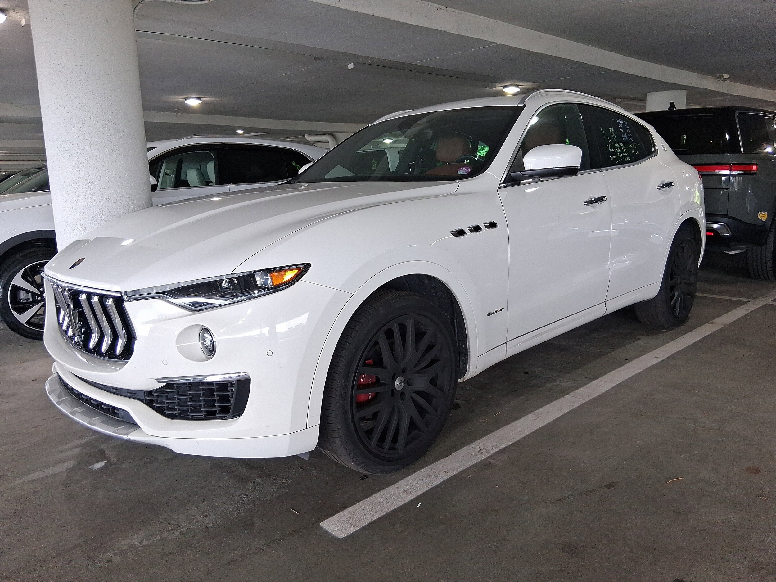 2021 Maserati Levante GranLusso photo 3