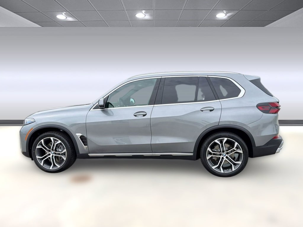 New 2026 BMW X5 xDrive40i SUV