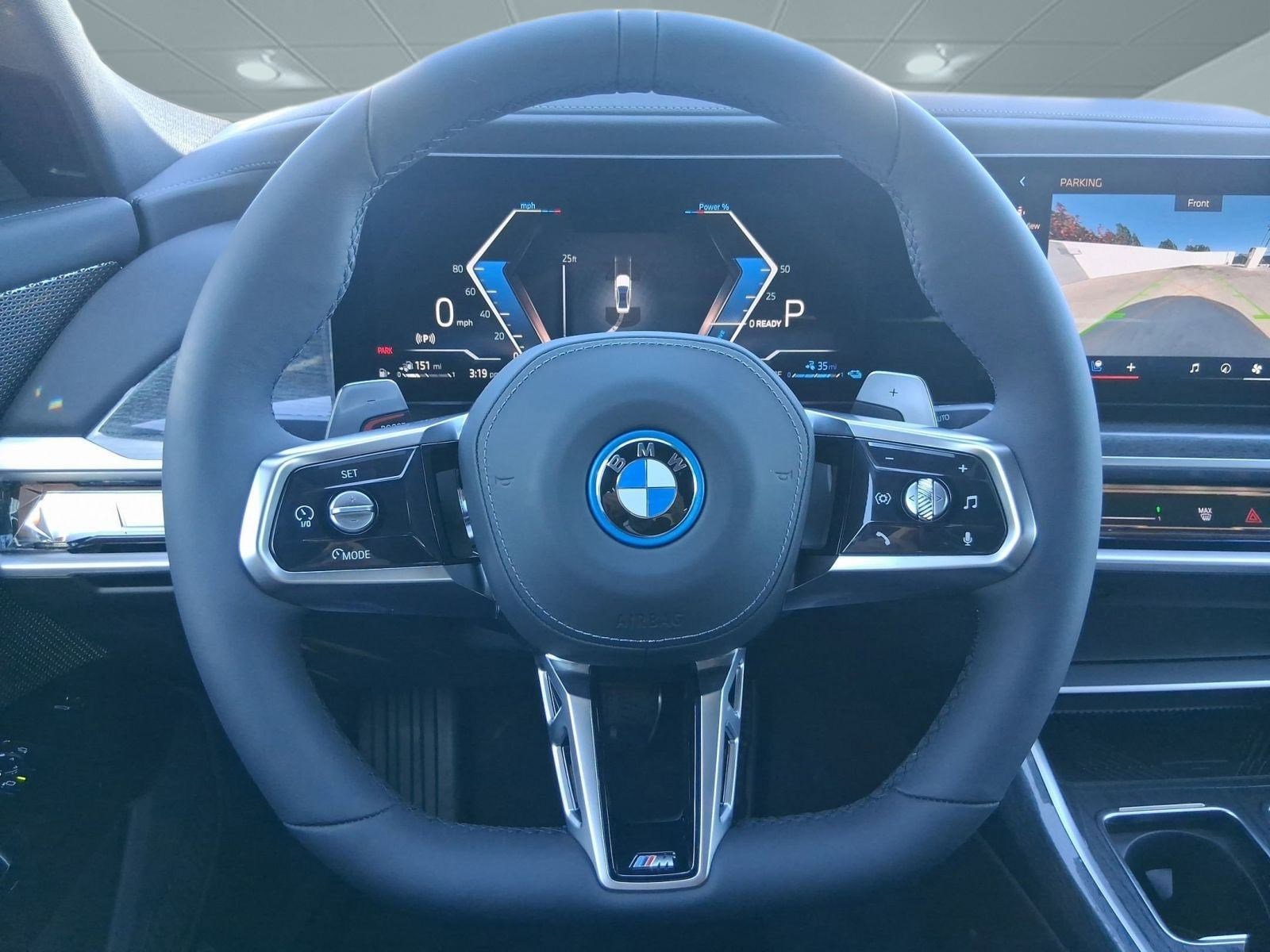 2026 BMW 7 Series 750e - Photo 21