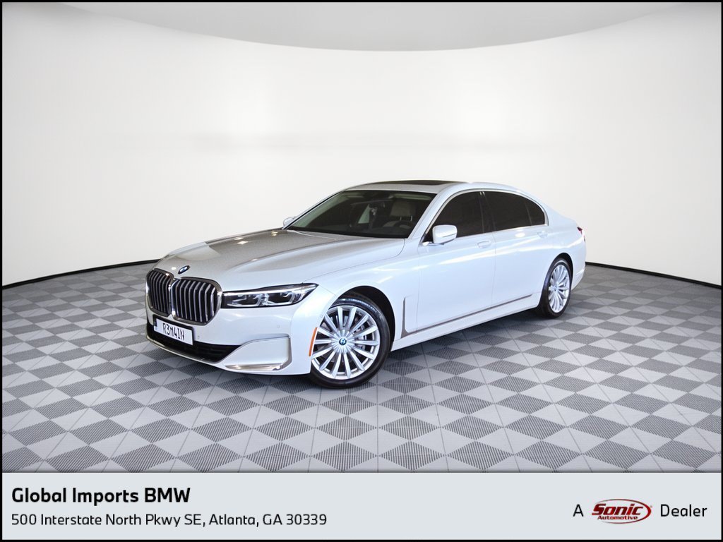 2022 BMW 740i Sedan 