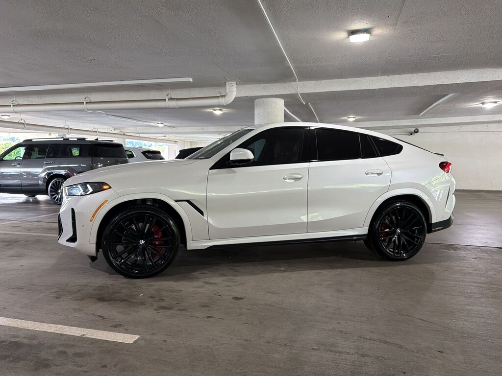Certified 2024 BMW X6 xDrive40i SUV