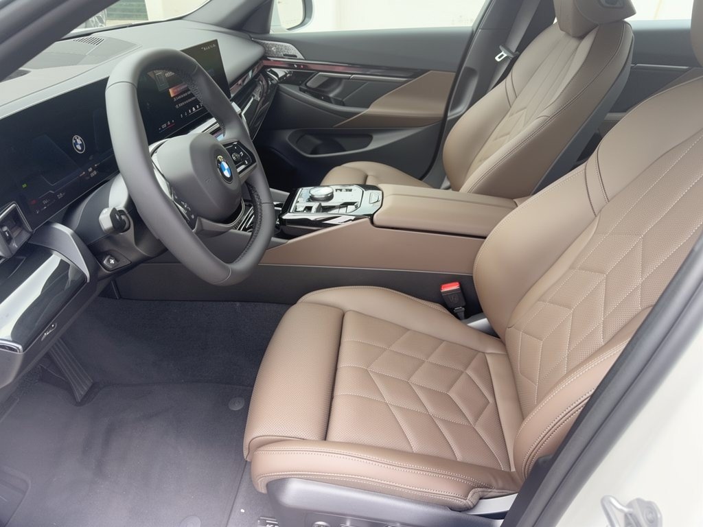 New 2027 BMW 530i Sedan