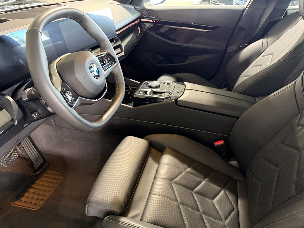 Used 2026 BMW 530i Sedan