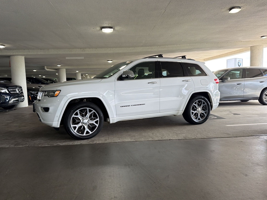Used 2019 Jeep Grand Cherokee Overland SUV