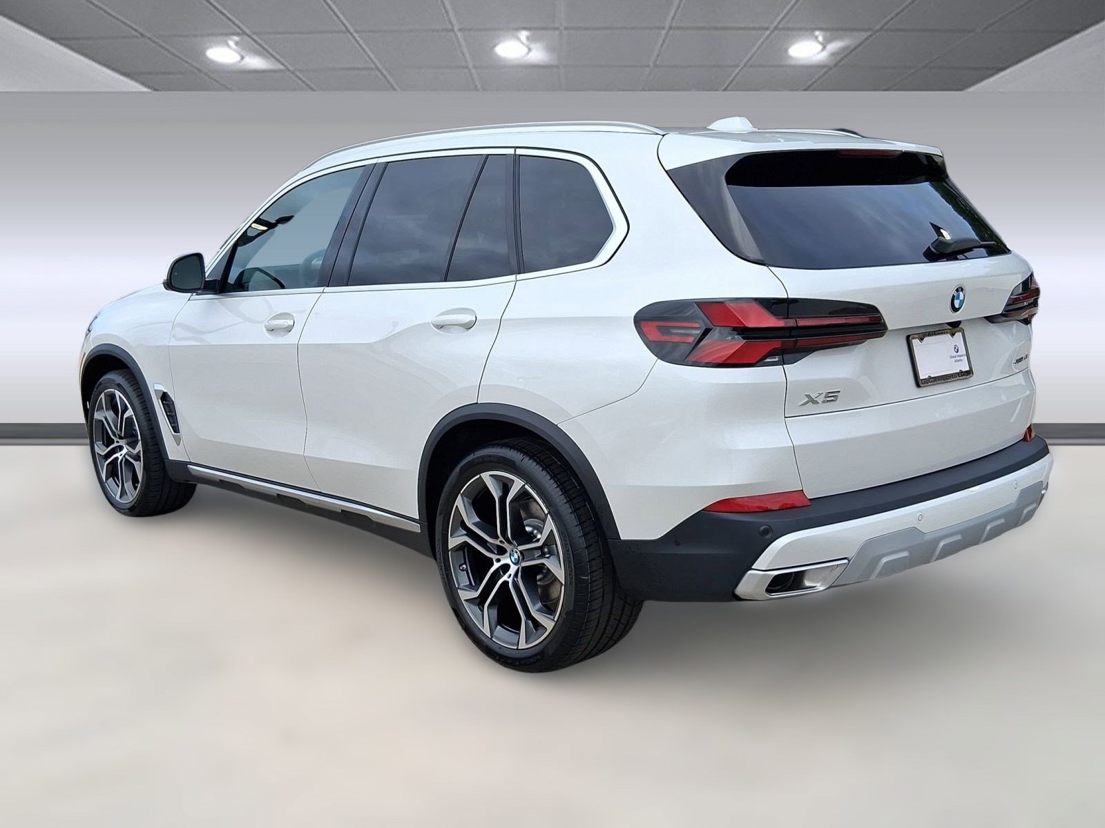 2026 Bmw X5 sDrive40i photo 3