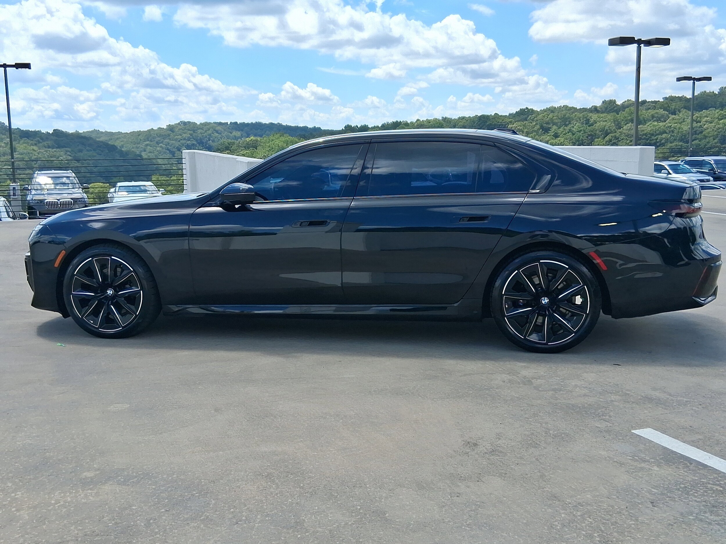 2024 Bmw 740i photo 4