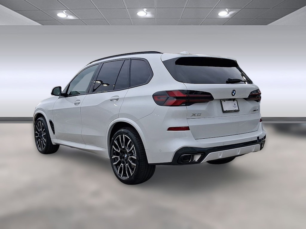 New 2026 BMW X5 xDrive40i SUV