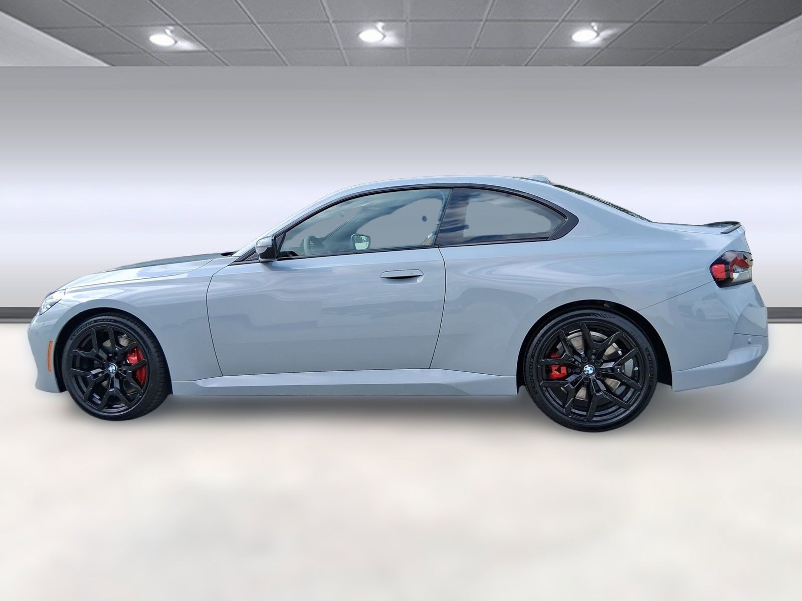 2026 Bmw 230i Coupe photo 2
