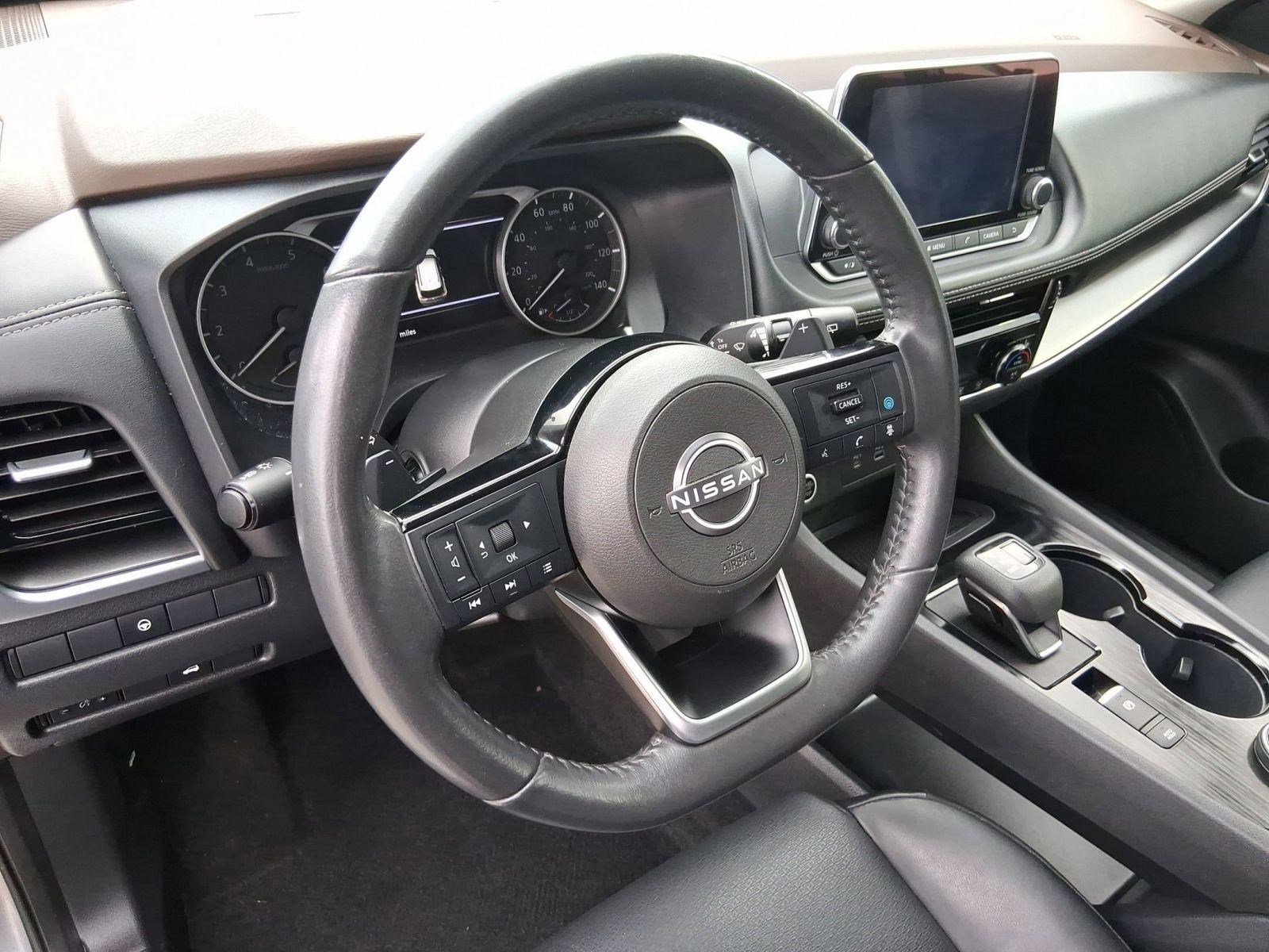 2022 Nissan Rogue AWD SV photo 4