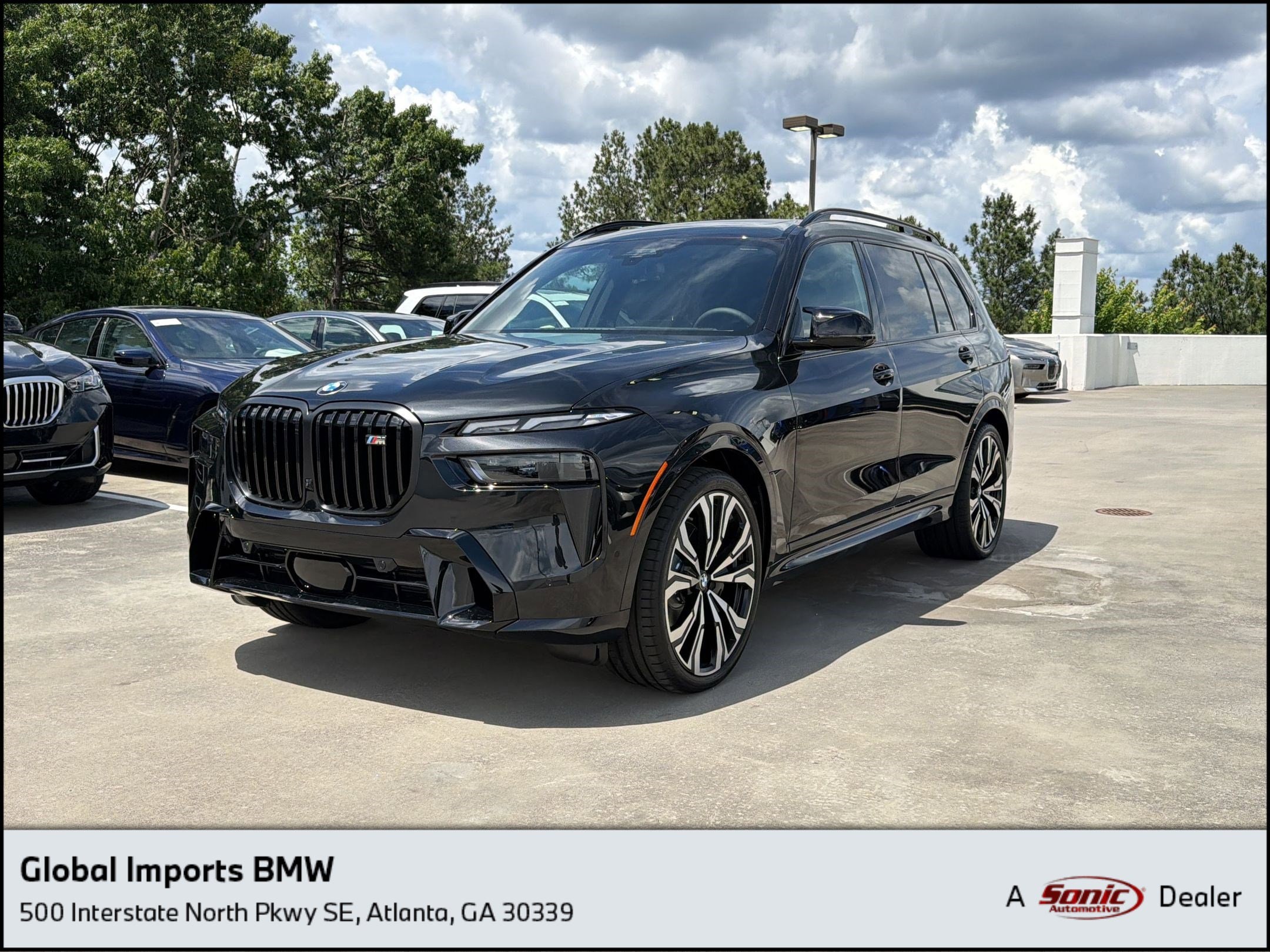 2027 BMW X7 M60i's photo
