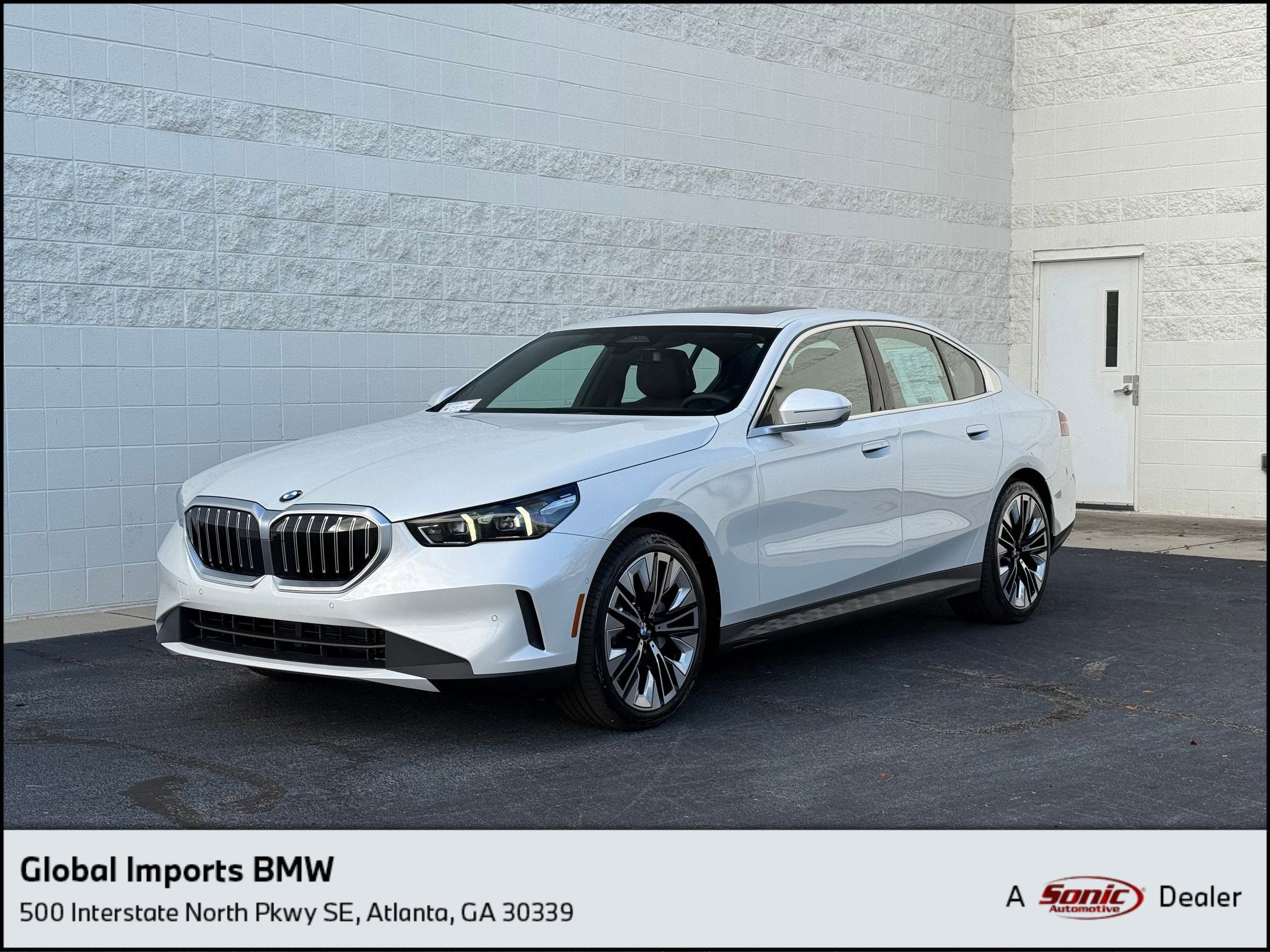 2026 BMW 5 Series 530i's photo