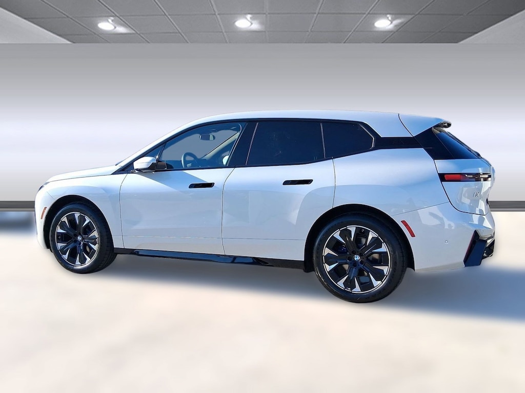 New 2026 BMW iX xDrive60 SUV