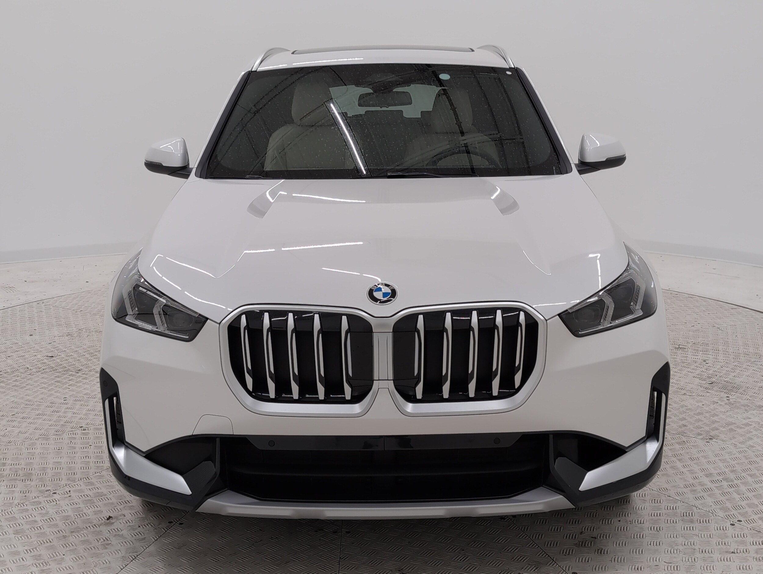 2025 Bmw X1 XDrive28i photo 3