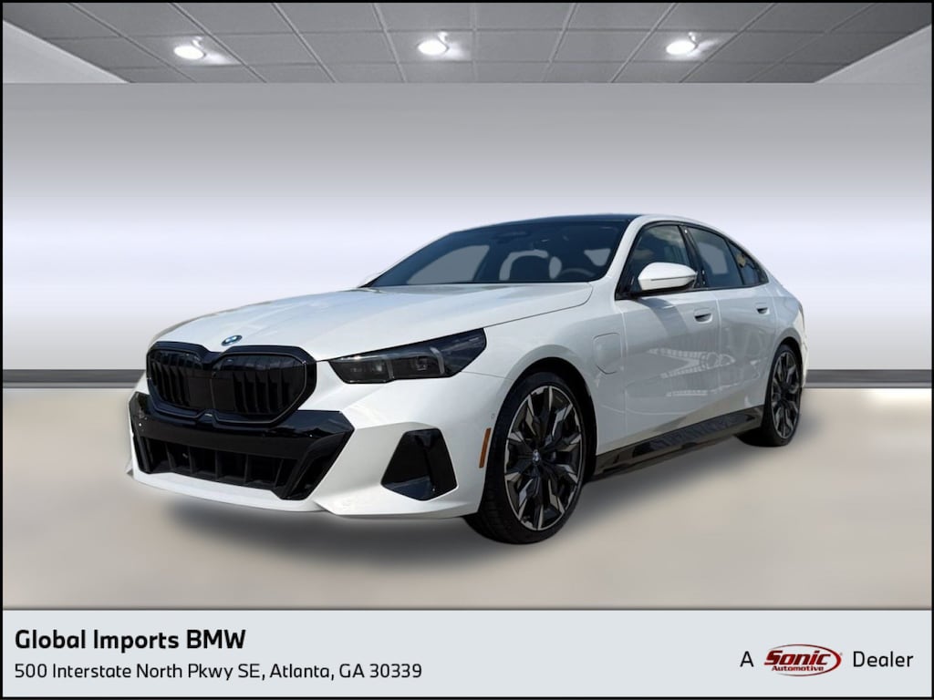 New 2027 BMW 550e xDrive Sedan