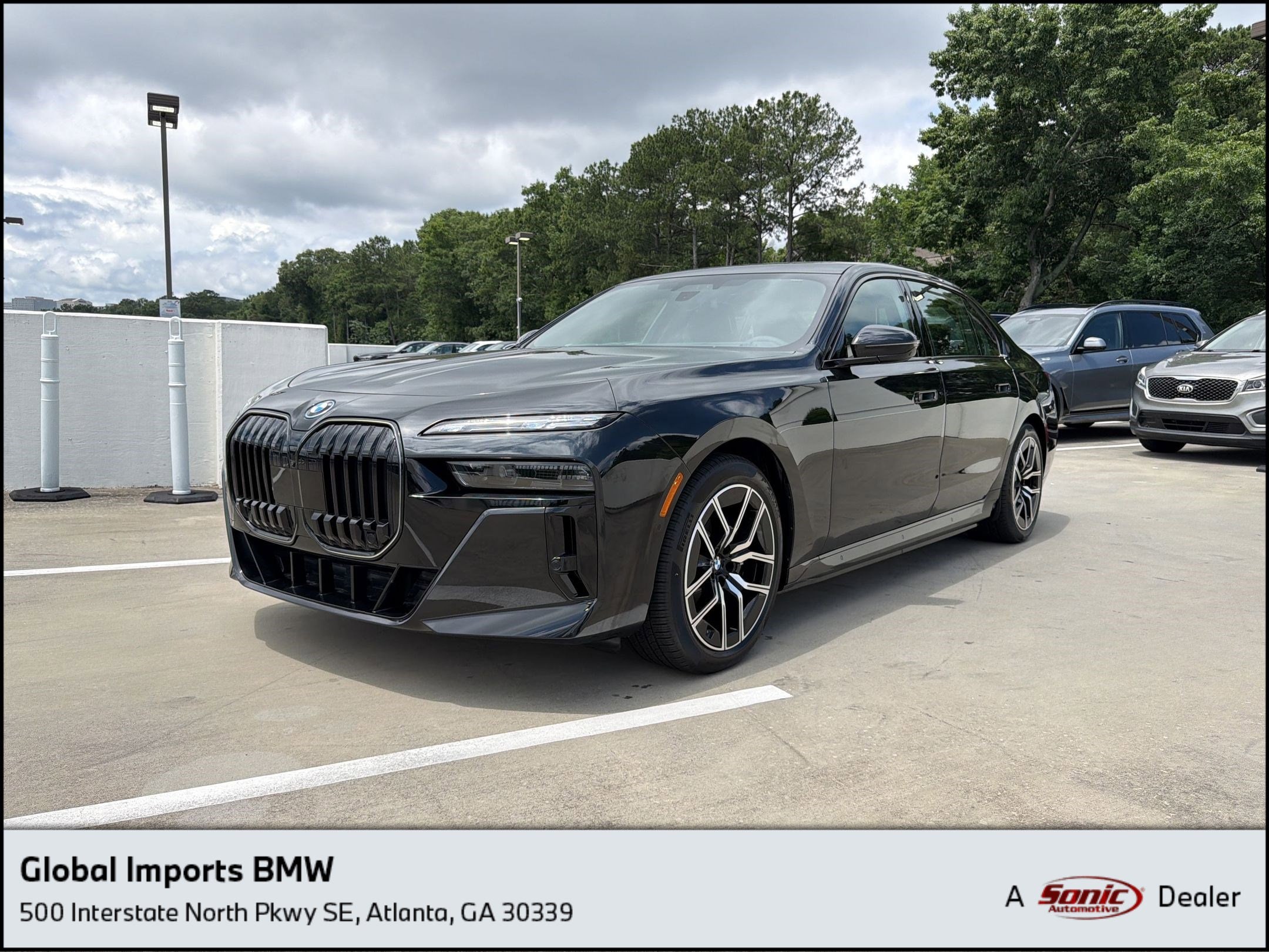 2026 BMW i7 xDrive60 Sedan's photo