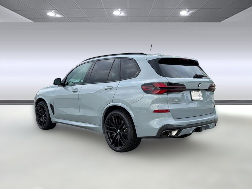 New 2026 BMW X5 xDrive40i SUV