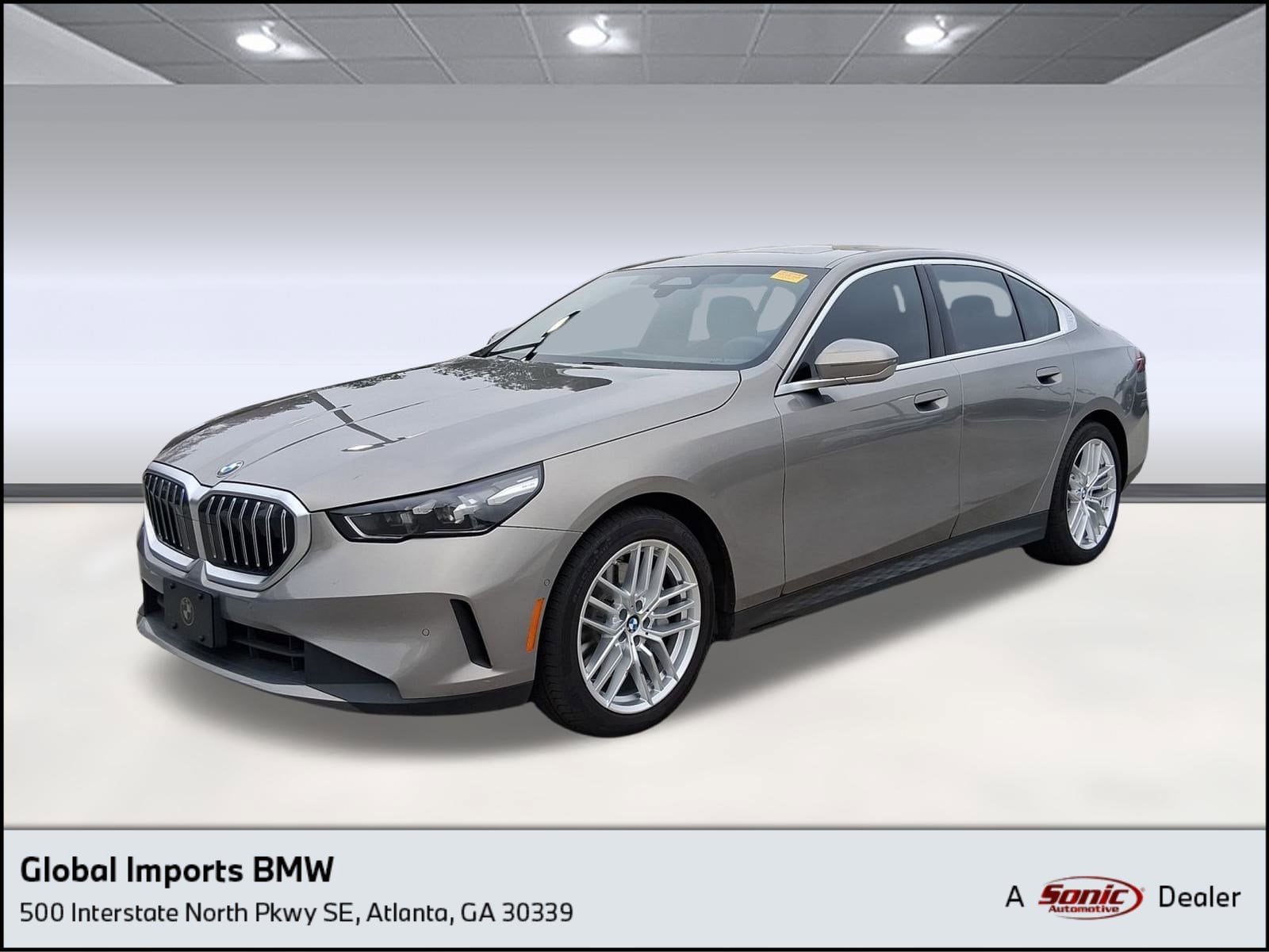 2024 BMW 5 Series 540i's photo