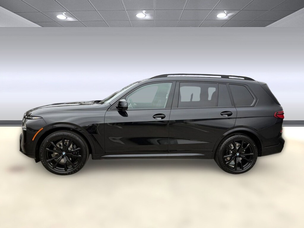 New 2026 BMW X7 xDrive40i SUV