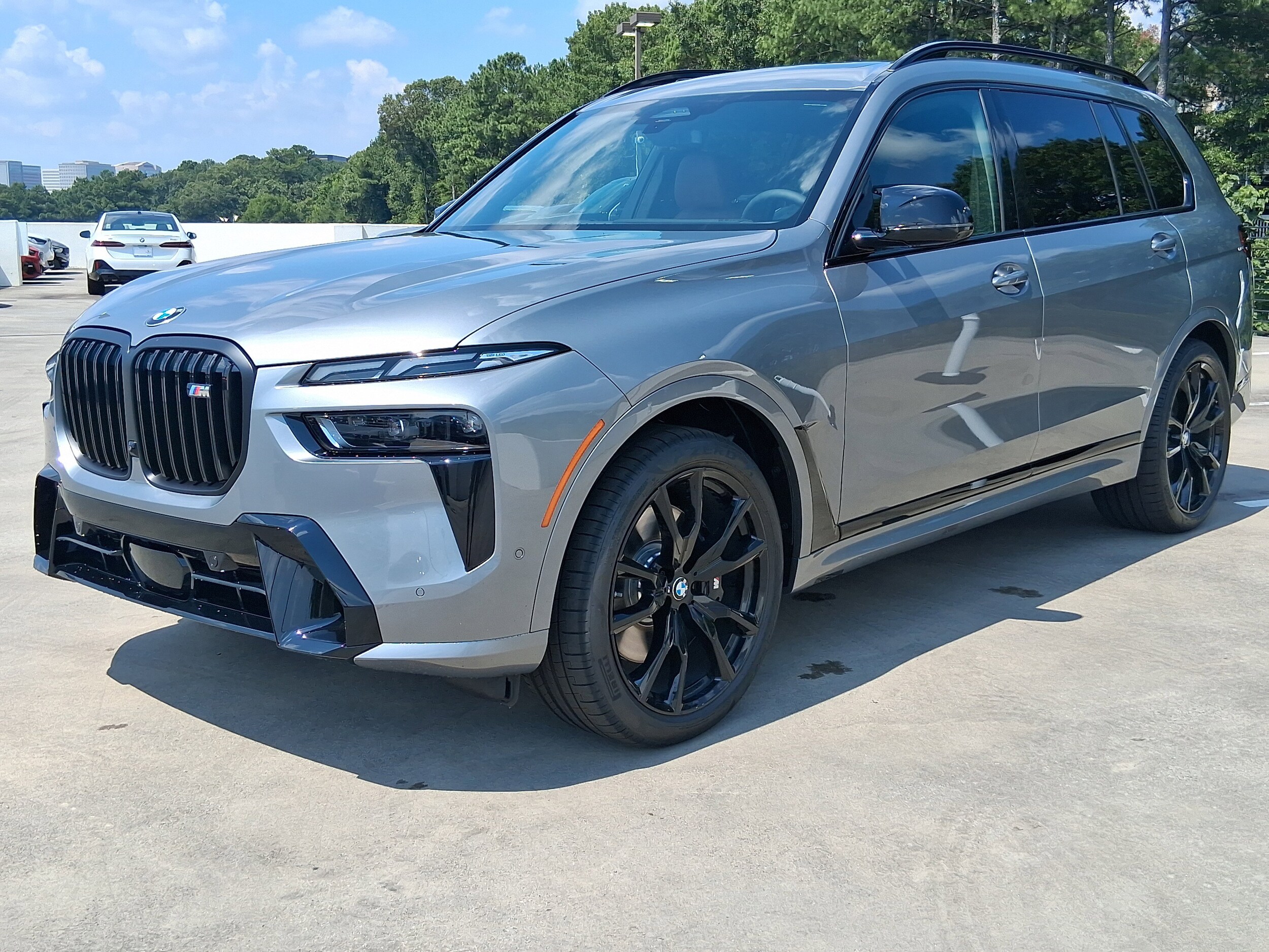 2026 Bmw X7 M60i photo 3